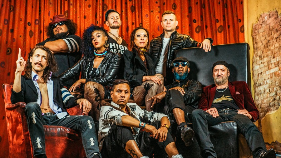 Gogol Bordello в Монреале