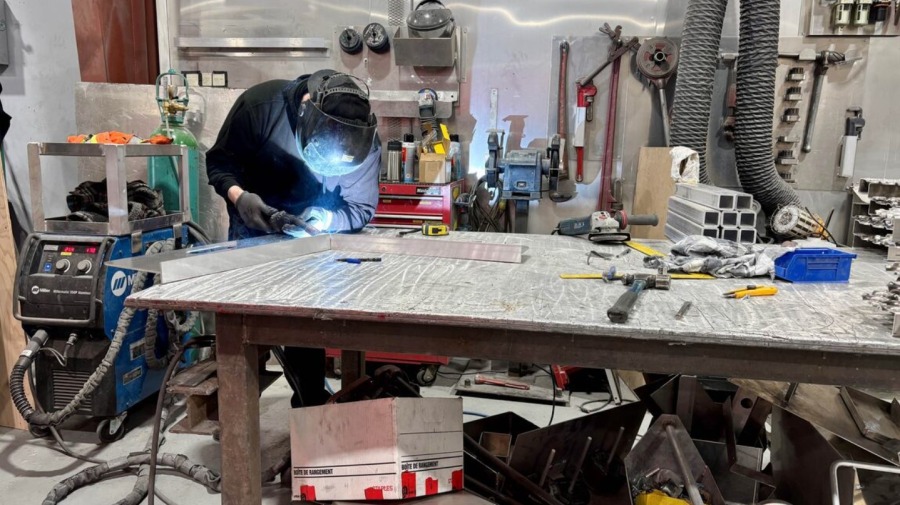 Квебек снова набирает временных работников за рубежом