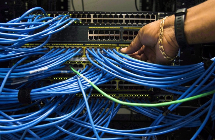 Операторам запретят брать плату за смену или отмену интернет- и мобильных тарифов