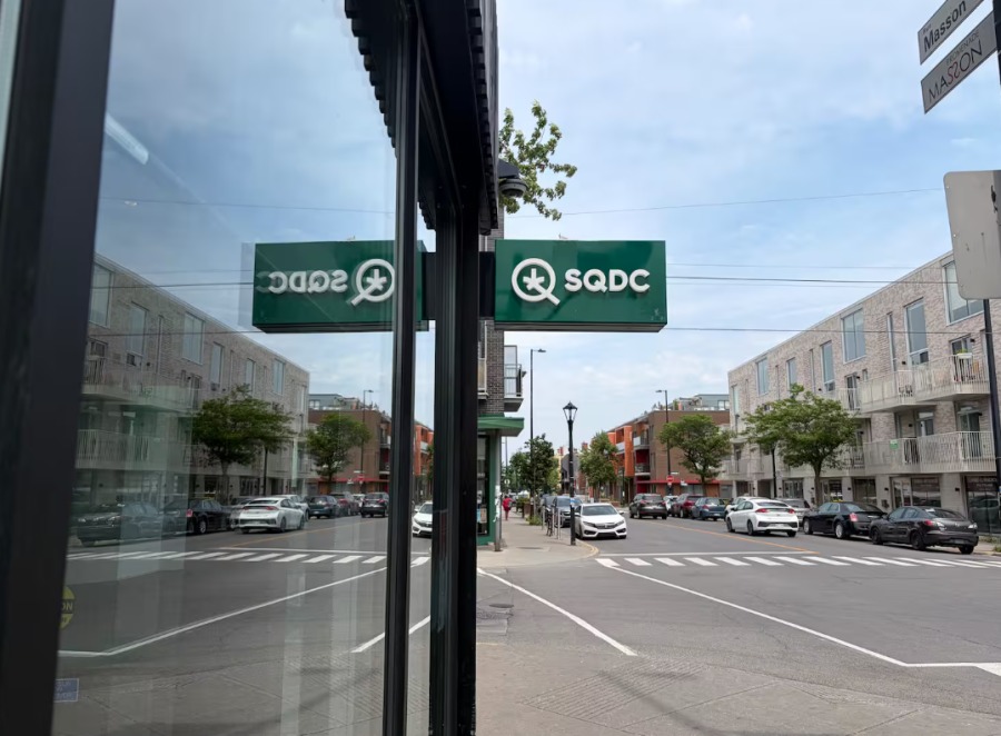 Кто теперь будет привозить квебекцам траву из SQDC